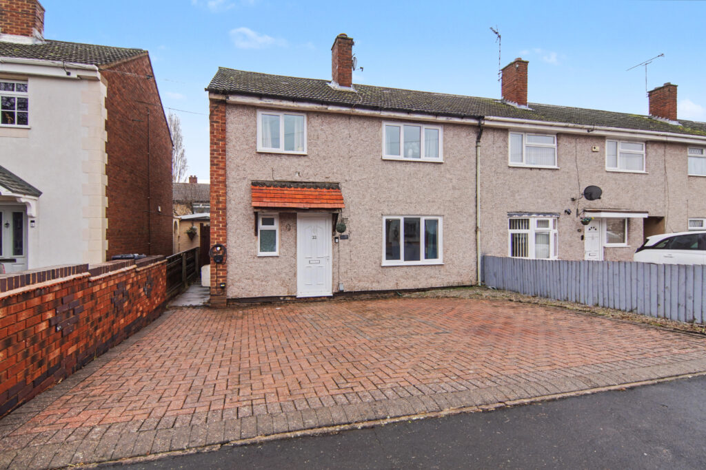 Newcomen Road, Bedworth, CV12