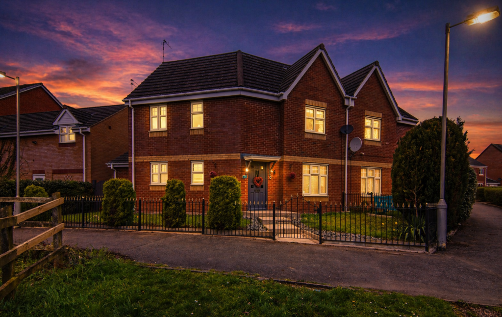 Marigold Walk, Nuneaton, CV10