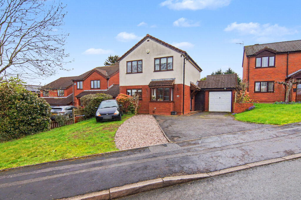 Harpenden Drive, Coventry, CV5