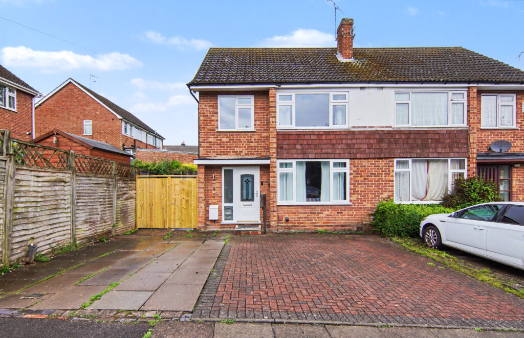 Carding Close, Coventry, CV5