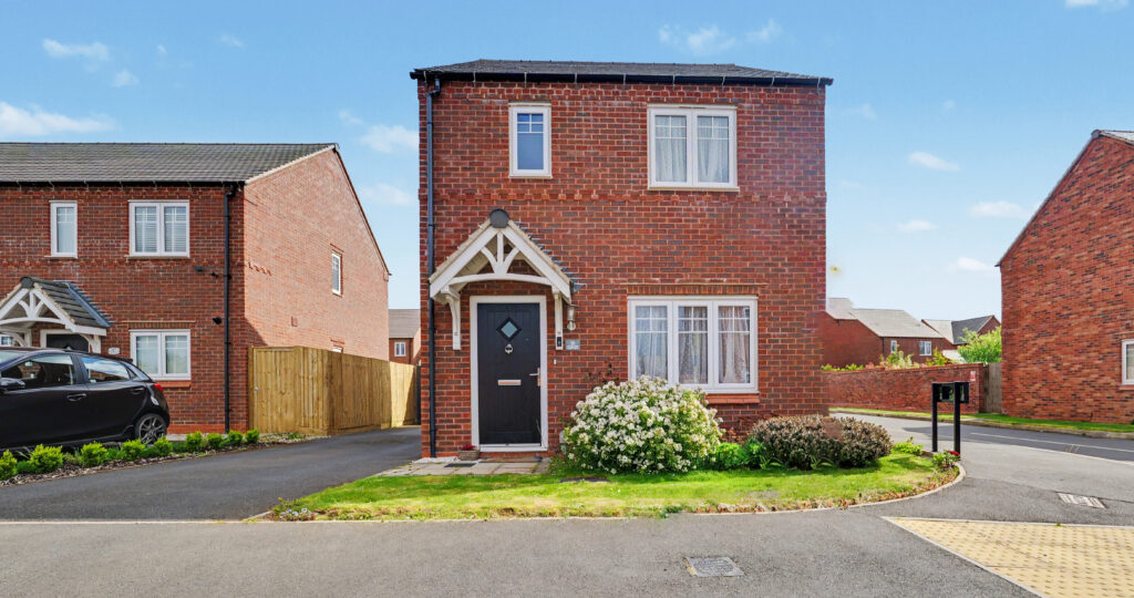 Tithebarn Drive, Overseal, DE12
