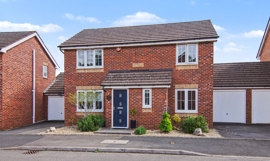 Coopers Meadow, Keresley End, CV7