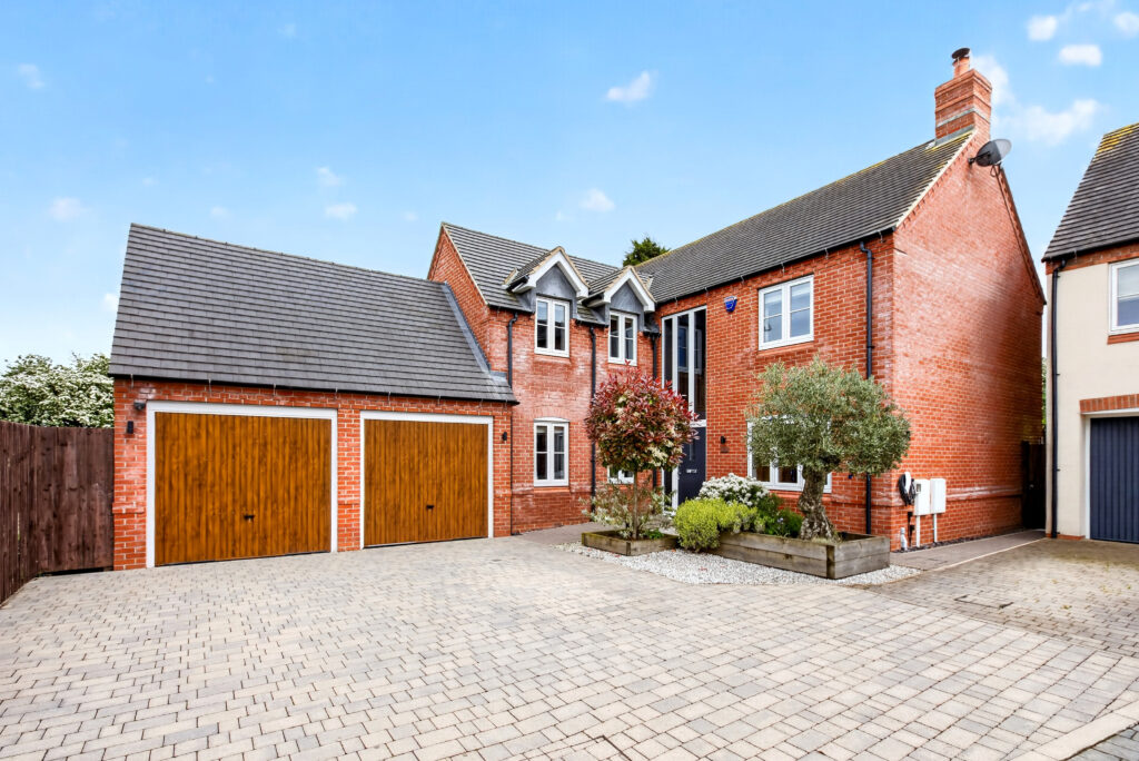 Iris Close, Appleby Magna, DE12