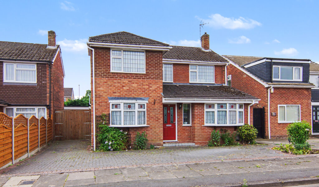 Lonscale Drive, Coventry, CV3